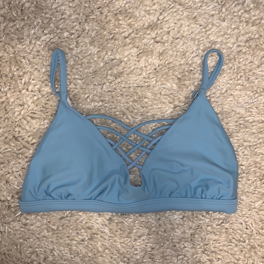 swim top